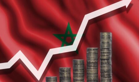 خبير اقتصادي يعدد آثار عطلة الصيف على انتعاش الاقتصاد الوطني