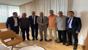 لقجع وبلقشور يترأسان اجتماعا هاما مع رؤساء الأندية، والدرهم يخطط لعودة شباب المسيرة للقسم الأول.