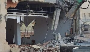 أكادير : قضية هدم محلات تجارية تواصل إثارة الجدل، وسط مطالب بتحقيق الإنصاف وجبر الضرر