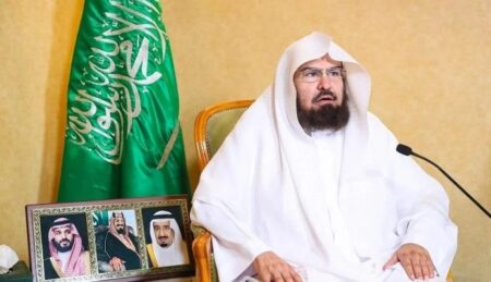 العاهل السعودي يصدر أمرا ملكيا خاصا بالشيخ عبد الرحمن السديس.