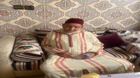 أحد شيوخ و أعيان قبيلة أيت باعمران بلخير حندا في ذمة الله.