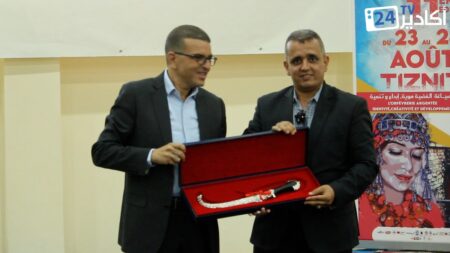 شخصيات فاعلة تحضى بتكريم خاص في افتتاح فعاليات مهرجان تيميزار.