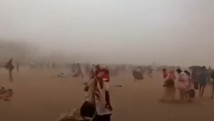 خبير يوضح بشأن الزوابع الرملية البرتقالية التي غطت سماء مدينة أكادير