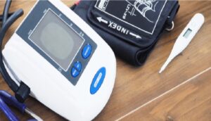 القياسات الصحية الأساسية: مفتاح الصحة المثلى في منتصف العمر