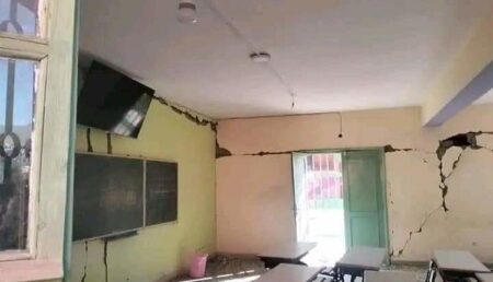أساتذة يرفضون الاشتغال في حجرات دراسية مهددة بالسقوط بسبب الزلزال