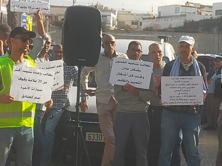 أكادير : ارتباك وازدحام في حركة النقل بسبب الاحتجاج العارم لسيارات الأجرة