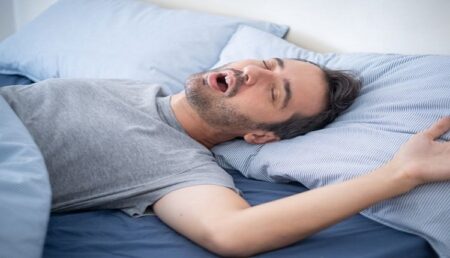 آثار العلاج لمشكلة الشخير: تقليل لحرقة المعدة والسعال ليلاً ودور أجهزة CPAP آثار العلاج لمشكلة الشخير: تقليل لحرقة المعدة والسعال ليلاً ودور أجهزة CPAP