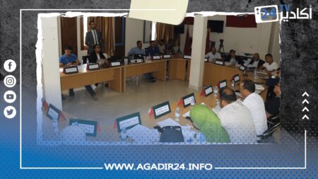 المجلس الجماعي لتغازوت يعتمد اللغة الأمازيغية في مناقشة اشغال الدورة الاستثنائية