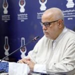 الدولار الأمريكي يواصل ارتفاعه في مقابل العملات الرئيسية مع تراجع اليورو والجنيه الإسترليني