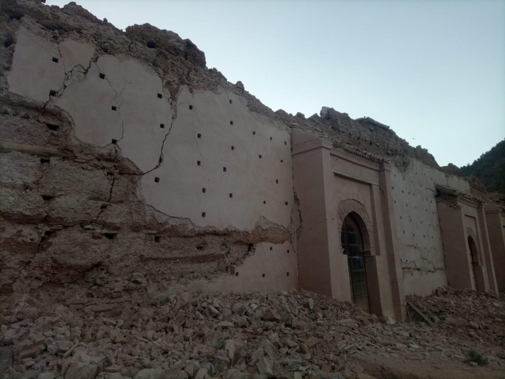 +صور..زلزال الحوز يلحق أضرارا بليغة بأسوار تارودانت العريقة ومبانيها الأثرية.. ووزارة الثقافة تسعى لتقييم الوضع