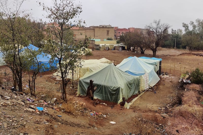 تنسيقية المتضررين من الزلزال بأمزميز تتراجع عن مسيرتها الاحتجاجية