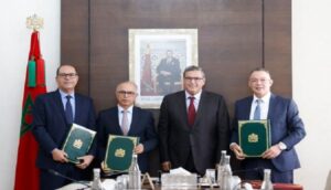 ضمنها أكادير : التوقيع على اتفاقية شراكة لتمويل برنامج تأهيل 6 ملاعب لكرة القدم، تم اختيارها، بتعليمات ملكية سامية.