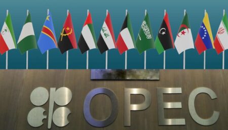 تراجع أسعار النفط مع توترات في الأسواق وترقب اجتماع مجموعة "أوبك+"