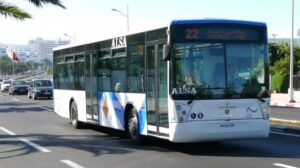 أكادير : التأخر اليومي المتكرر لحافلات ألزا عن الموعد، يثير استياء الركاب وسط مطالب بالتدخل للإنصاف.