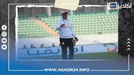غضب و توثر… هكذا تفاعل السكيتيوي مع مجريات مقابلة حسنية اكادير و الرجاء الرياضي غضب و توثر... هكذا تفاعل السكيتيوي مع مجريات مقابلة حسنية اكادير و الرجاء الرياضي