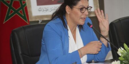 المنصوري تعلن الحرب على «سماسرة» دعم السكن، و تقول: " لن نسمح في التلاعب في البرنامج الملكي"