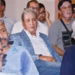 إجلاء طواقم مكتب الاتصال الإسرائيلي بالمغرب و سفارة إسرائيل بمصر بسبب مظاهرات غاضبة على الأوضاع في غزة.
