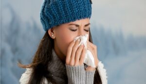 لماذا تزداد حدة أعراض الزكام والإنفلونزا بعد غروب الشمس؟