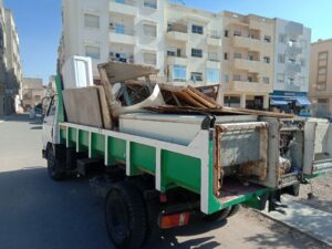 أكادير و بالصور : حملة تحرير واسعة للملك العمومي تسفر عن حجز عدد من المحجوزات و إيداعها بالمحجز الجماعي.