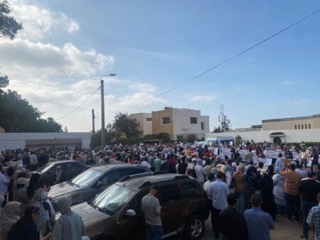 أكادير : النظام الاساسي يخرج الأساتذة للاحتجاج