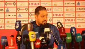 مدرب اتحاد طنجة يوبخ احد الصحافيين "حنا واخة نربحوا البارصا نتا ماغاديش يعجبك الحال" 2 اتحاد طنجة