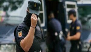 تفكيك شبكة إسبانية متخصصة في النصب على المهاجرين المغاربة