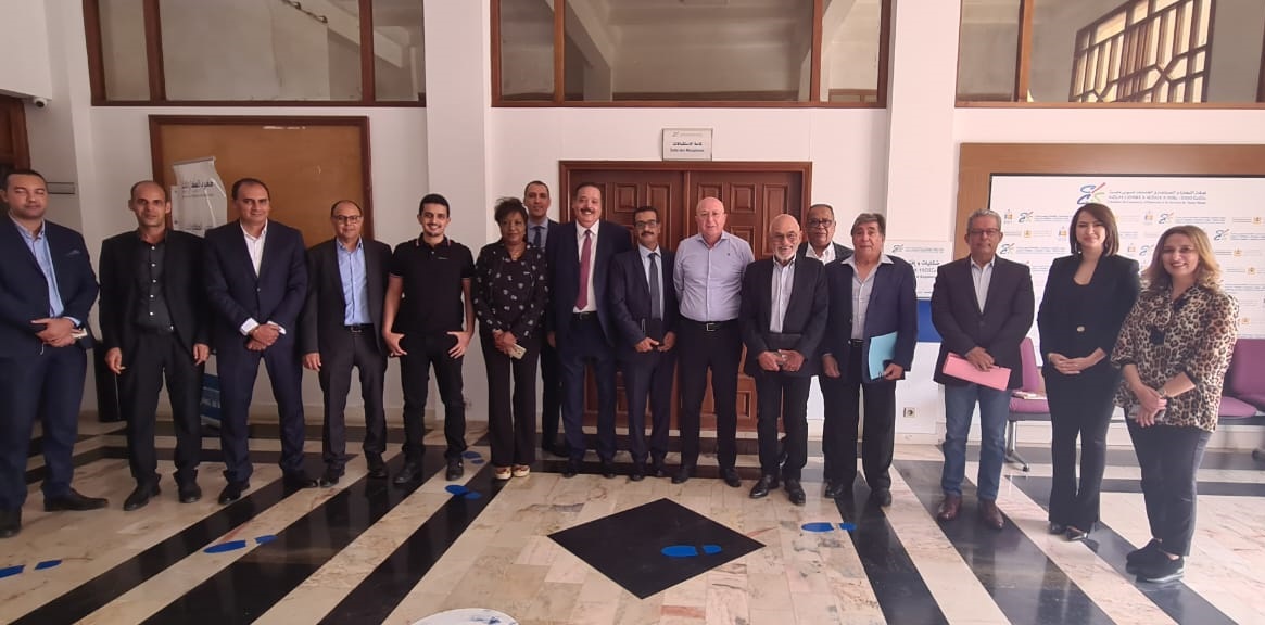 ممثلو جمعيات أكادير و مراكش يهددون بالانسحاب من الاتحاد الوطني للصناعة الفندقية، و الشاهلي يوضح حيثيات الموضوع.