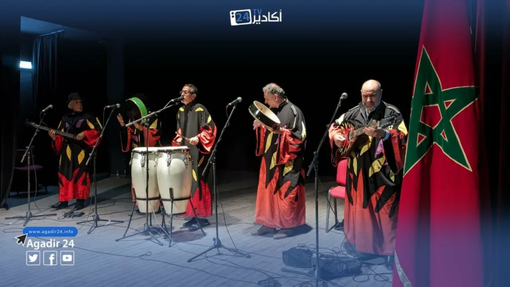 مجموعة لمشاهب تلهب منصة قاعة إبراهيم الراضي وتتحف جمهور أگادير بروائعها +”فيديو”