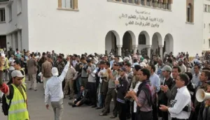 أساتذة وأطر التعليم العتيق يعيشون المآسي في صمت، وسط مطالب بالإلتفات لحالهم.