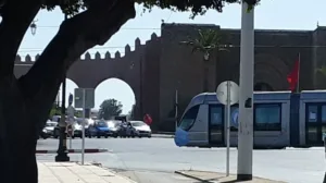 باب الرواح تتحول إلى سوق للتبضع.