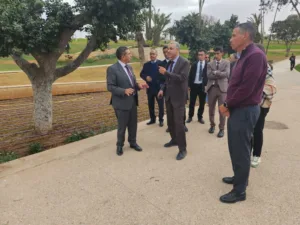 أكادير: الوالي أمزازي يثير انتباه المسؤولين بخصوص النقاط السوداء التي تخدش جمالية المشهد الحضري بالمدينة.