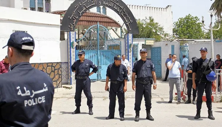المغاربة المحتجزين في سجون الجزائر jpg