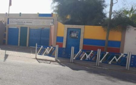 إنزكان : تثبيت حواجز وقائية أمام وبجنبات المؤسسات التعليمية، وسط استحسان الساكنة وأولياء الأمور