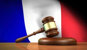 القضاء الفرنسي يدين برادة المغربي المتهم بارتكاب 12 جريمة اغتصاب وثلاثة اعتداءات جنسية. 1 La justice francaise