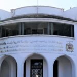 معلم “لاصق فالدولة”.
