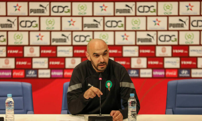 الركراكي يسلط الضوء على مباراة المنتخب المغربي ضد ليسوتو في ندوة صحفية بأكادير