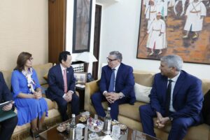 المدير العام لمنظمة الأغذية والزراعة للأمم المتحدة في ضيافة رئيس الحكومة عزيز أخنوش. 1 akhnouche 3