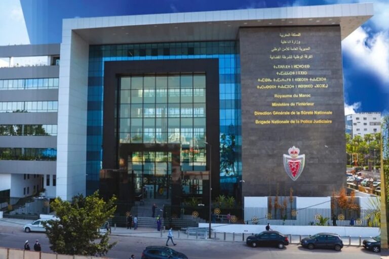 تكامل وحدات المديرية العامة للأمن الوطني في الحفاظ على الأمن وتطبيق القانون.