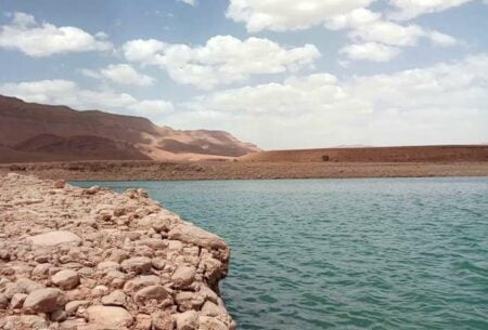 مصـ.ـرع عشريني غرقاً في مياه سدّ “الحسن الداخل” وسط صـ.ـدمة أفراد أسرته