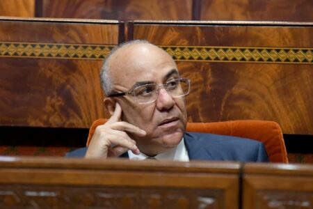 "تهديدات ميراوي" تفجر غضب طلبة الطب، وسط استعدادات لتسطير برنامج نضالي جديد