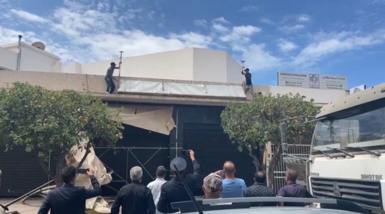 عملية تحرير الملك العمومي تتواصل بأكادير. (+صور و فيديو).