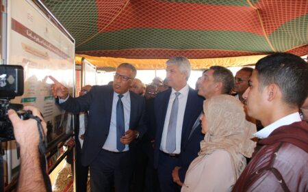 نور الدين كسى يكشف مستجدات مشروع تحلية مياه البحر بتارودانت. نور الدين كسى يكشف مستجدات مشروع تحلية مياه البحر بتارودانت.