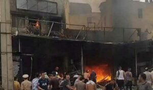 بالصور : حالة استنفار كبير بعد سقوط ضحايا و التهام النيران لمحلات وسط قيسارية الأندلس.