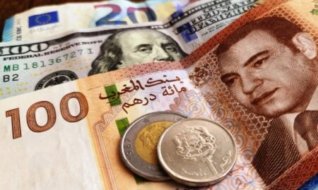 الدرهم يتماسك أمام الأورو مع تراجع طفيف مقابل الدولار..التفاصيل الدرهم يتماسك أمام الأورو مع تراجع طفيف مقابل الدولار..التفاصيل