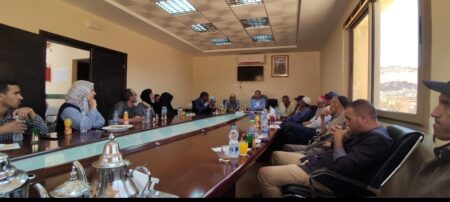 باشا إغرم يستقبل التلميذة خديجة شاطر الحاصلة على أعلى معدل