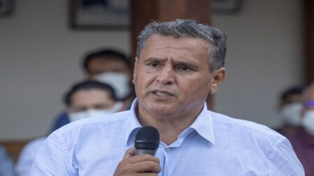 أخنوش يجر 5 من أعضاء حزبه بأكادير إلى القضاء