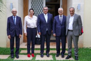 الأغلبية الحكومية تلتئم في اجتماع خاص، و تنوه بالأسلوب الجديد والمتميز في التدبير. 3 image4