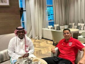 عموتة يحدد وجهته القادمة بتعاقد جديد.