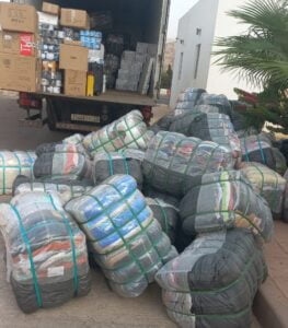 أكادير : الدرك يحجز خمسة أطنان من الملابس المهربة داخل شاحنة تابعة لشركة معروفة