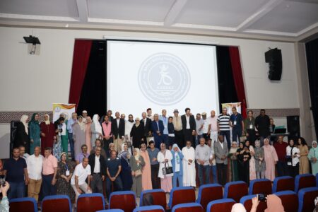 جمعية قدماء تلاميذ وأساتذة مؤسستي عبدالكريم الخطابي ومحمد الزرقطوني يحيون النسخة الخامسة للحفل التكريمي السنوي جمعية قدماء تلاميذ وأساتذة مؤسستي عبدالكريم الخطابي ومحمد الزرقطوني يحيون النسخة الخامسة للحفل التكريمي السنوي